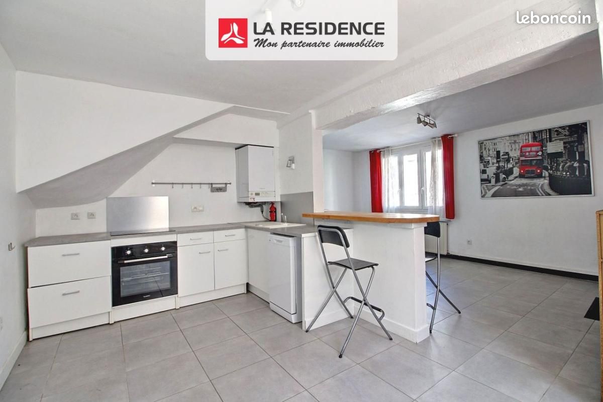 Maison 5 pièces 77 m² · à Saint-Étienne-du-Rouvray · 77 m² · 126 000 €