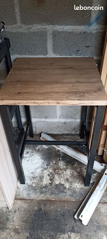 Table (image 1)
