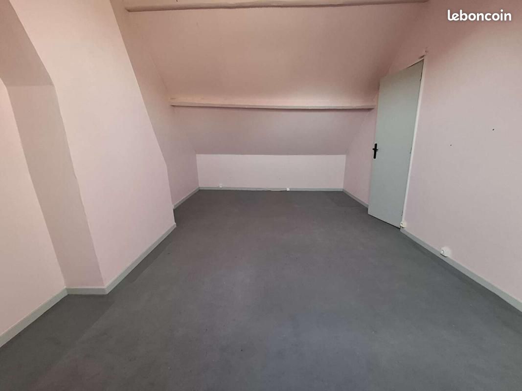 Immeuble 14 pièces 205 m² (image 8)