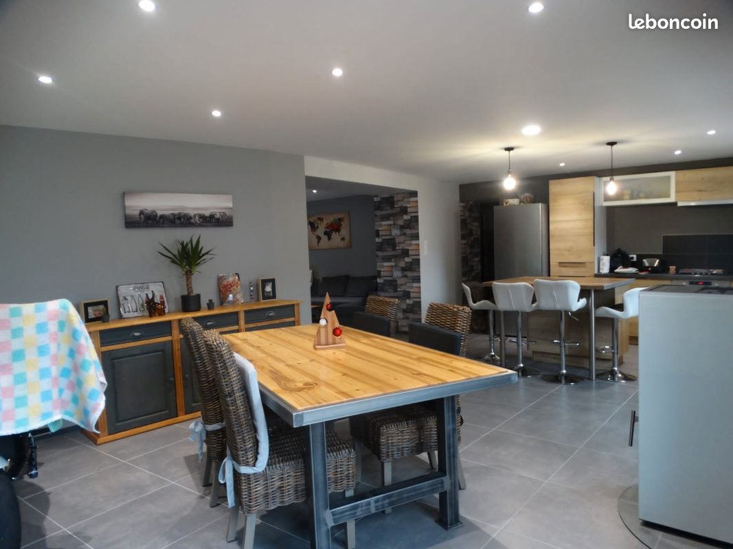 Appartement 5 pièces 110 m² · à Abelcourt · 110 m² · 680 €/mois
