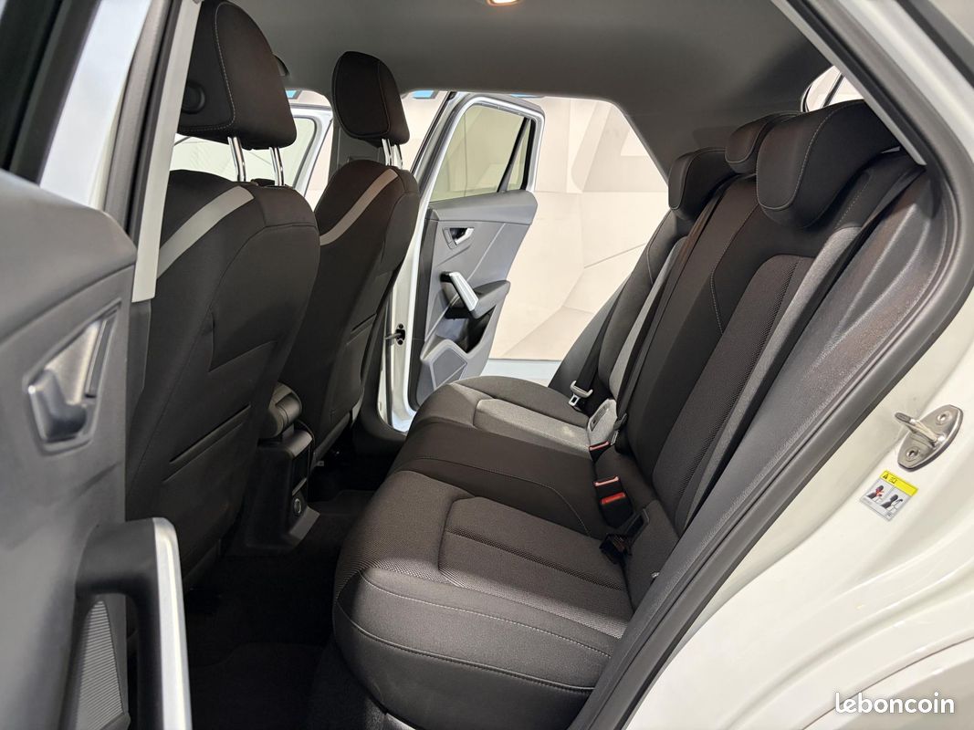 AUDI Q2 1.4 TFSI COD 150 ch S tronic 7 Sport (image 8)