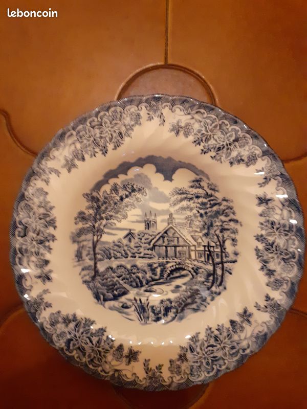 6 assiettes creuses Churchill (image 1)
