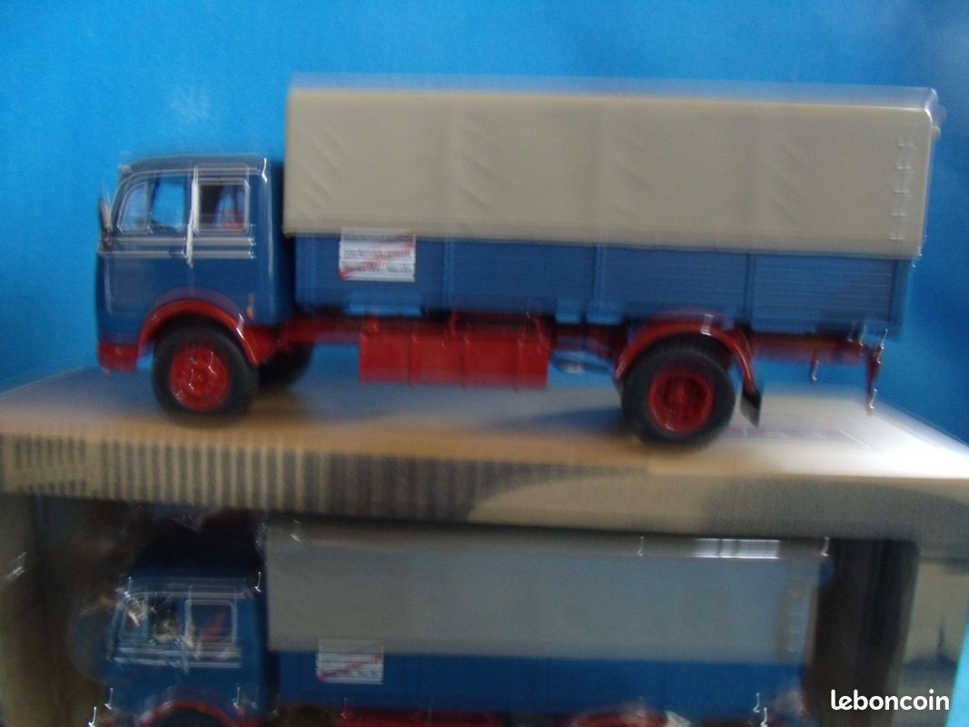 Saurer S4C plateau bâché militaire (Vitesse - 1/43