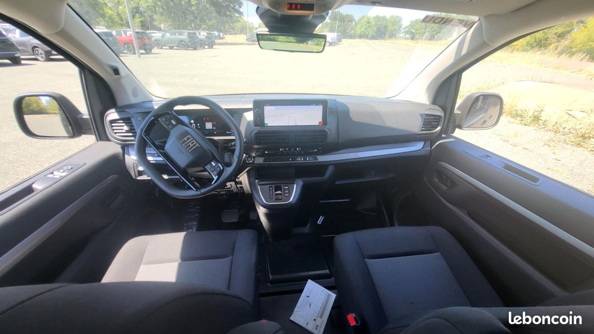 Fiat Scudo CABINE APPROFONDIE CA FIXE 2.2 D 180 XL S&S EAT8 (image 8)