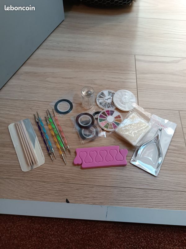 Kit nail art (image 1)