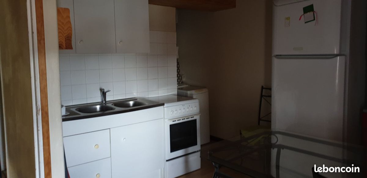 Appartement 2 pièces 38 m² · à Châteauneuf-de-Galaure · 38 m² · 450 €/mois