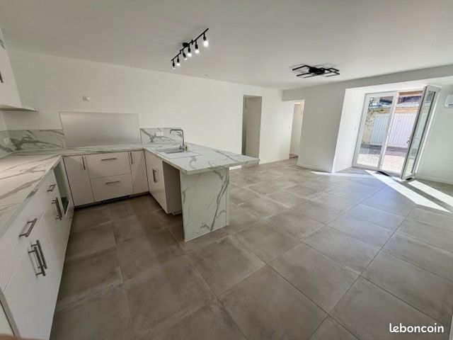 Appartement 3 pièces 61 m² · à Aix-en-Provence · 61 m² · 1 200 €