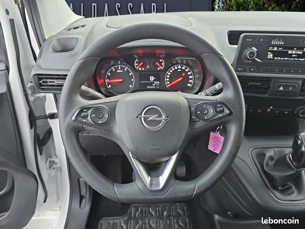 Opel combo cargo 1.5 130 ch s/s l1h1 standard pack clim (image 13)