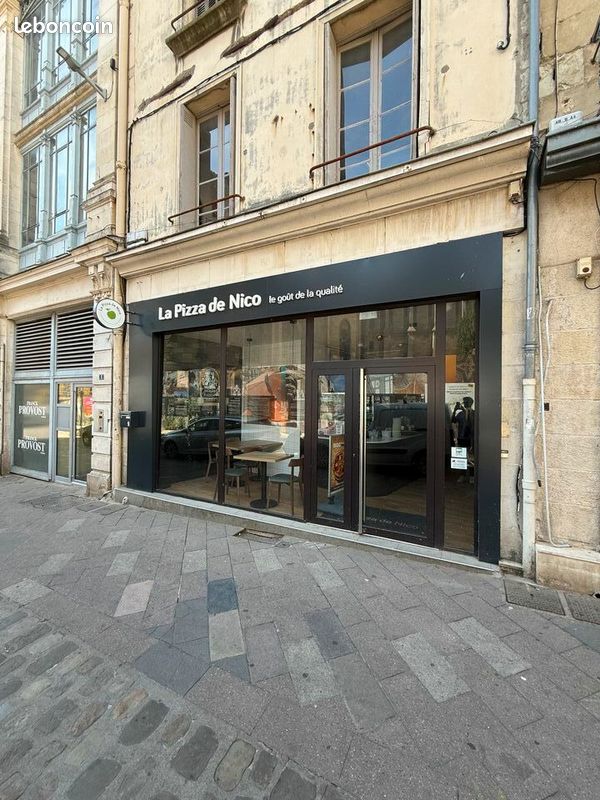 Local commercial 85 m² POITIERS (image 1)