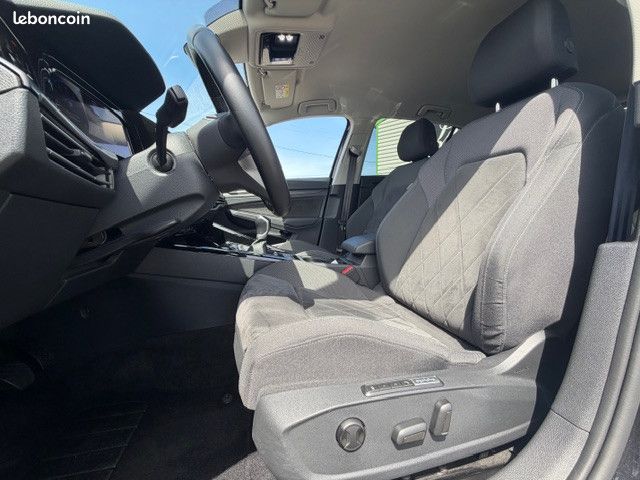 Volkswagen GOLF VIII 1.5 TSI ACT OPF 130CH STYLE (image 10)