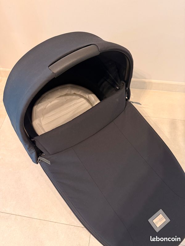 Cybex Priam Poussette et siège auto (image 11)