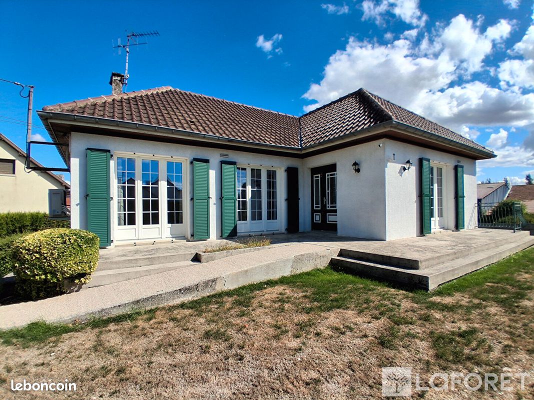 Maison 5 pièces 142 m² · à Bourgogne-Fresne · 142 m² · 1 340 €/mois