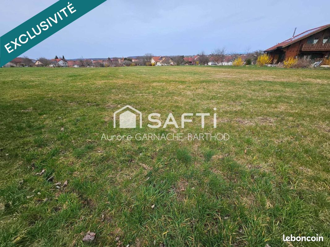 Terrain 1317 m² · à Pierrefontaine-lès-Blamont · 1 317 m² · 99 900 €