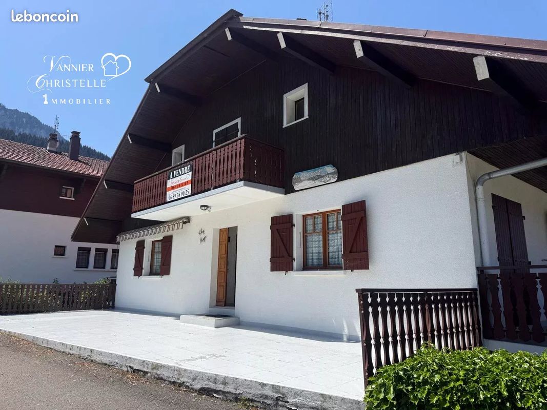 Maison 5 pièces 130 m² · à Thollon-les-Mémises · 130 m² · 299 000 €