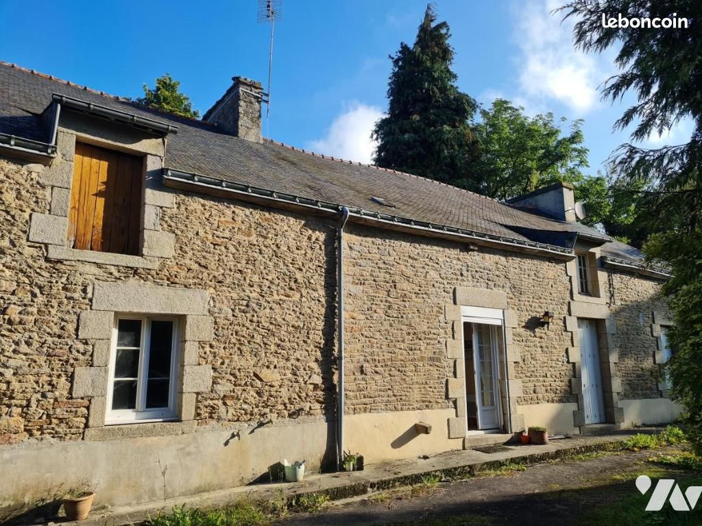 Maison 3 pièces 85 m² · à Radenac · 85 m² · 47 900 €