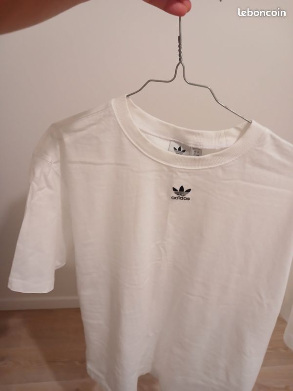 Vêtements femme (image 1)