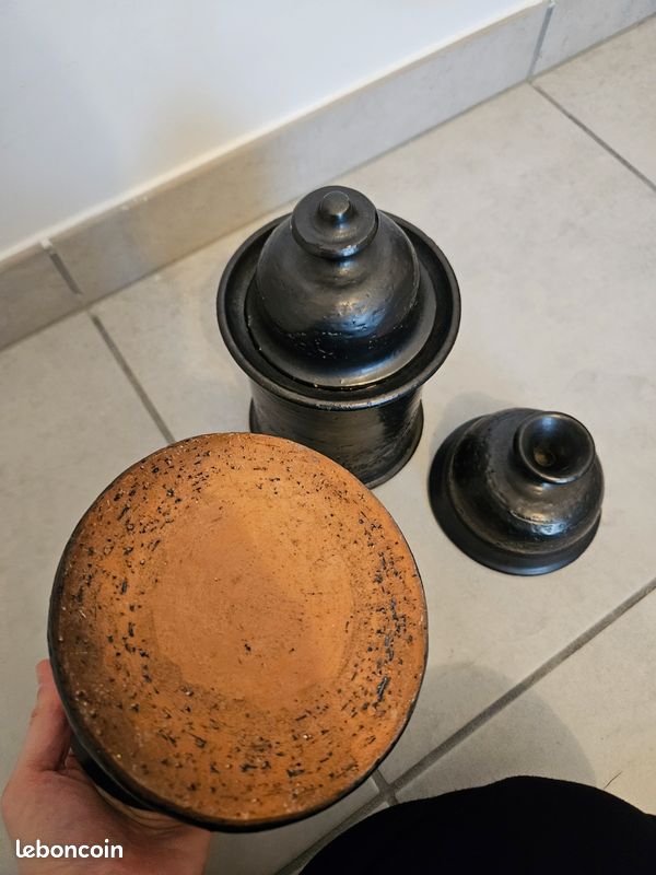 Lot de 2 pots avec couvercles signé Jean Marais - Vallauris (image 5)
