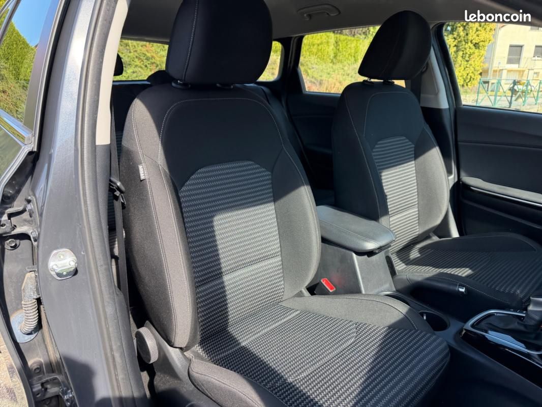 Kia CEED III (2) SW 1.6 CRDI 136 MHEV ISG Active Business DCT7 (image 26)