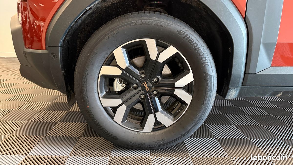 DACIA DUSTER HYBRID 155ch BVA 4X2 EXTREME SUREQUIPE (image 9)