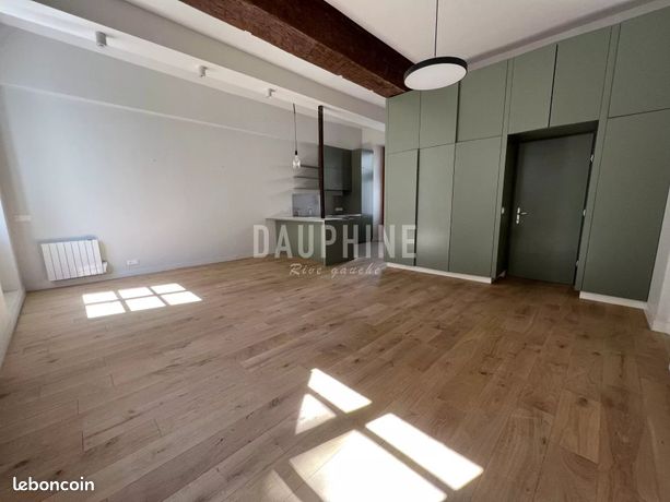 Appartement a louer paris-6e-arrondissement - 2 pièce(s) - 64 m2 - Surfyn