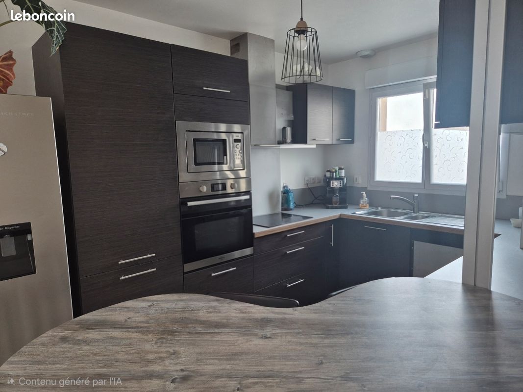 Maison 4 pièces 90 m² · à Romilly-sur-Seine · 90 m² · 950 €/mois