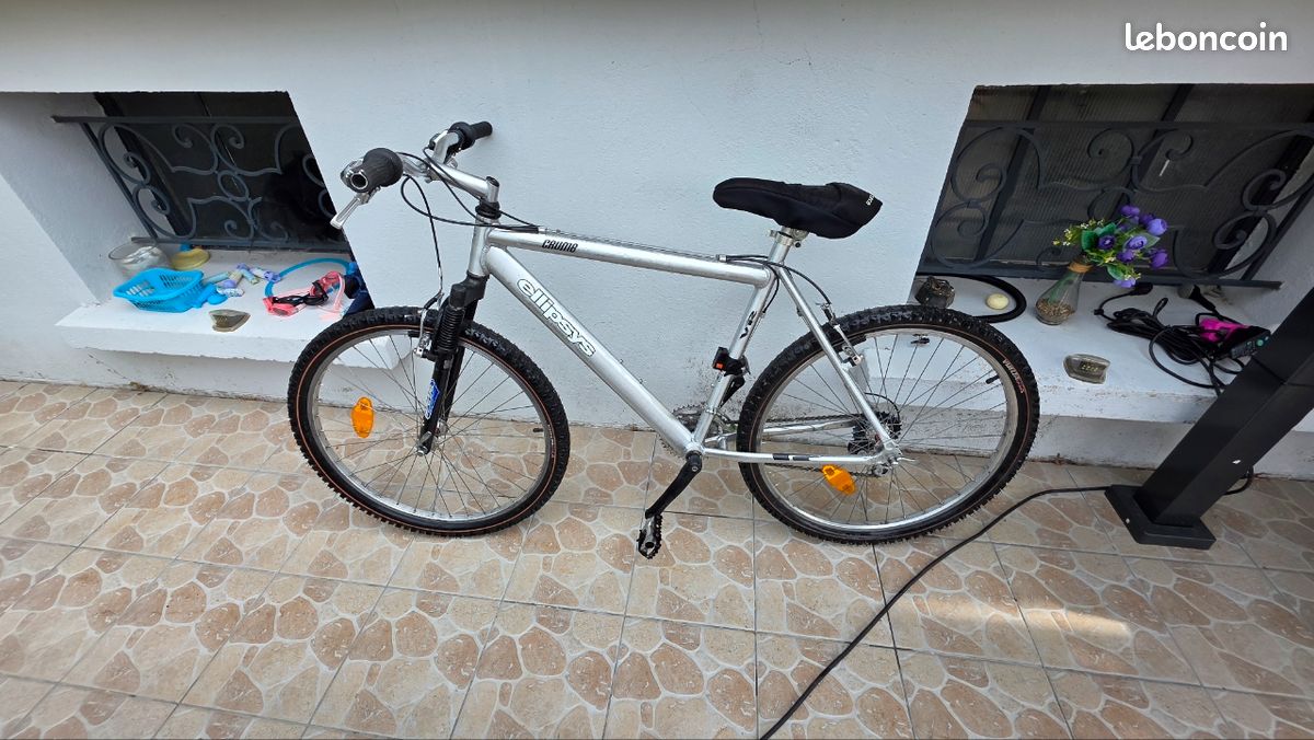 Vélo VTT (image 8)