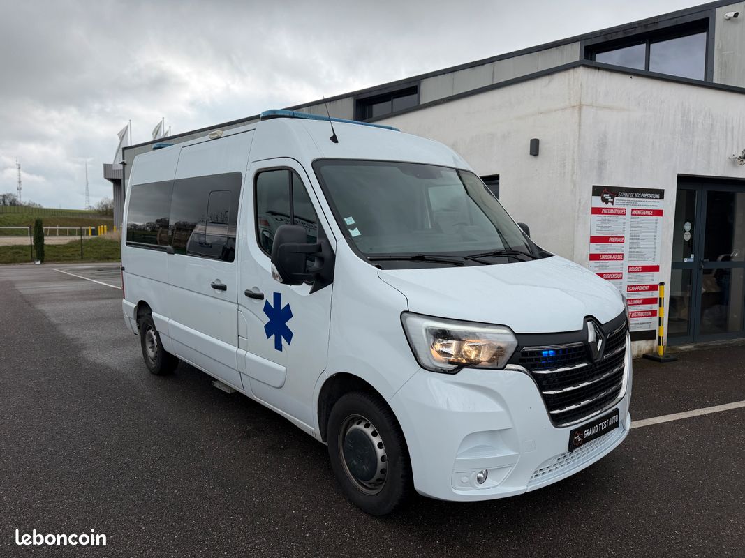 Renault Master L2H2 Ambulance Les Dauphins Type B - EN1789 2.3 Blue Dci 165 cv (image 1)