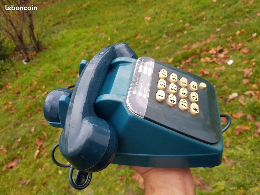 Téléphone fixe vintage (image 1)