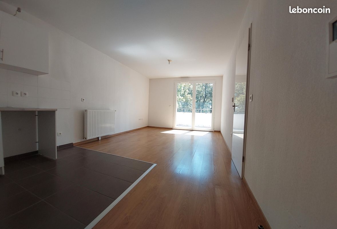Appartement 2 pièces 40 m² · à Le Haillan · 40 m² · 810 €
