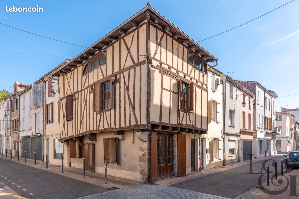 Maison 7 pièces 147 m² · à Villeneuve-sur-Lot · 147 m² · 49 900 €