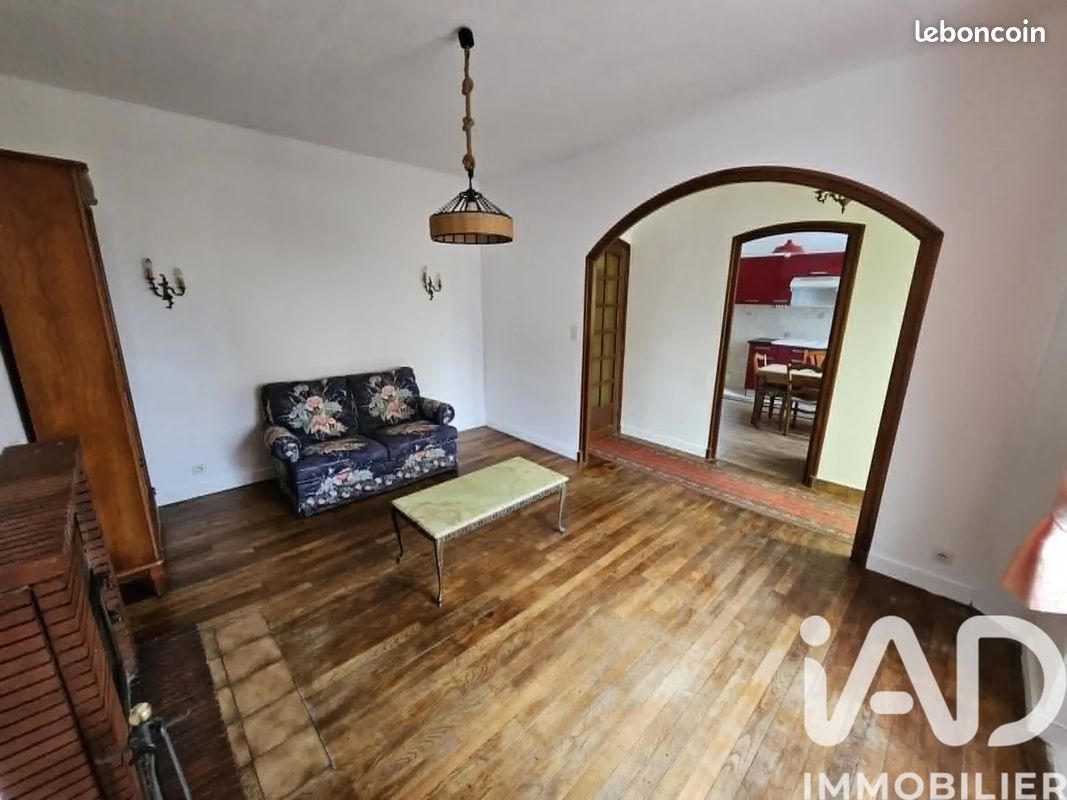 Maison 4 pièces 83 m² · à Cléden-Poher · 83 m² · 147 000 €