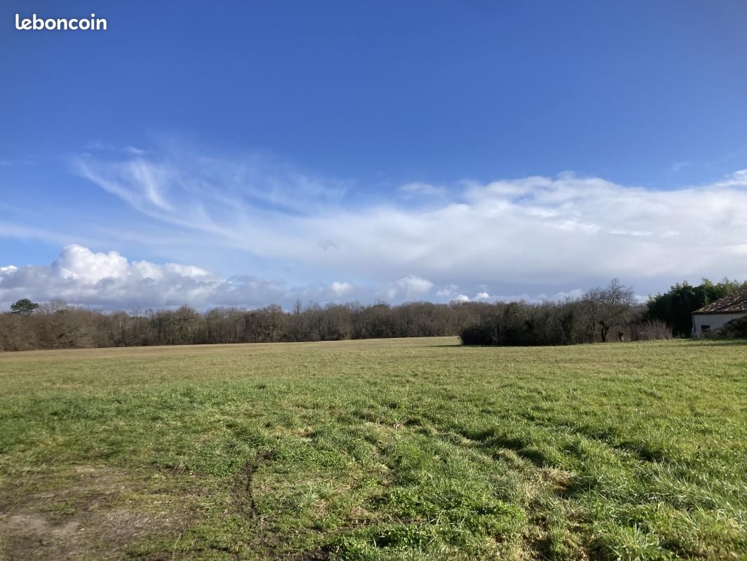 Terrain 1 840 m² Blaye · 29 000 €