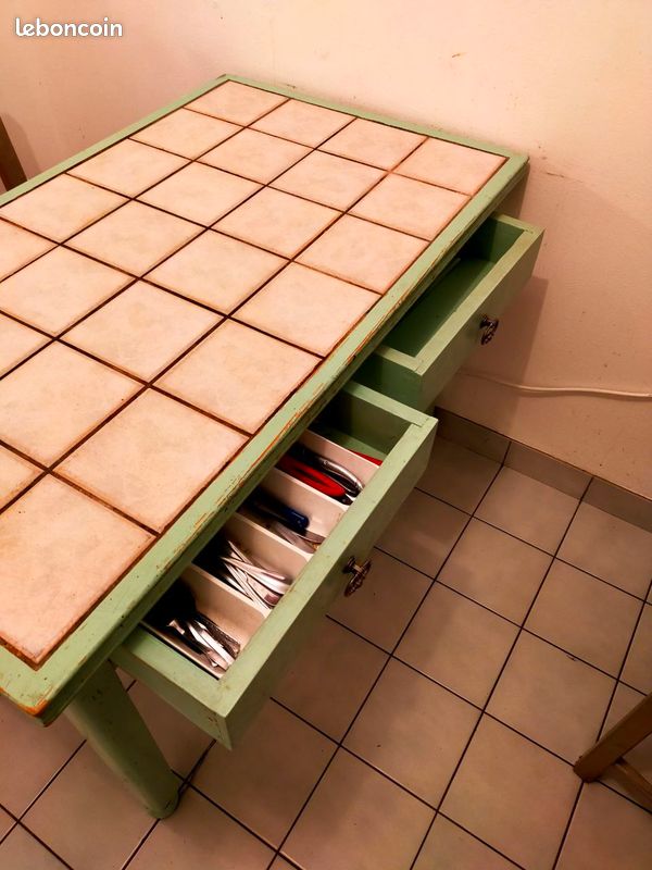 Table de cuisine (image 2)
