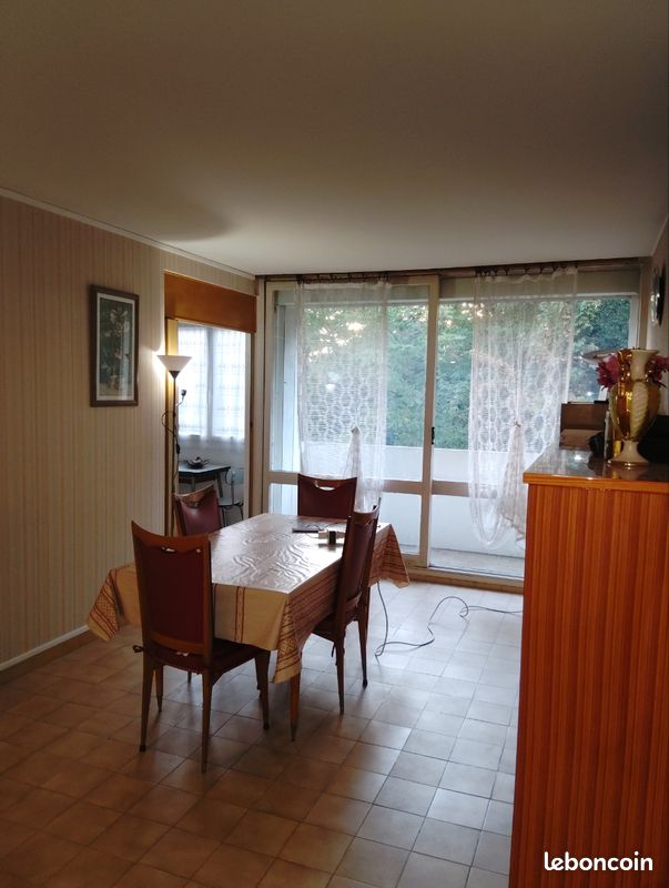 Appartement 4 pièces 68 m² · à Créteil · 68 m² · 2 400 000 €