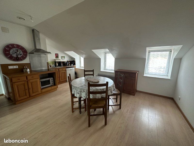 Appartement 2 pièces 80 m² · à Neufchâteau · 80 m² · 500 €/mois