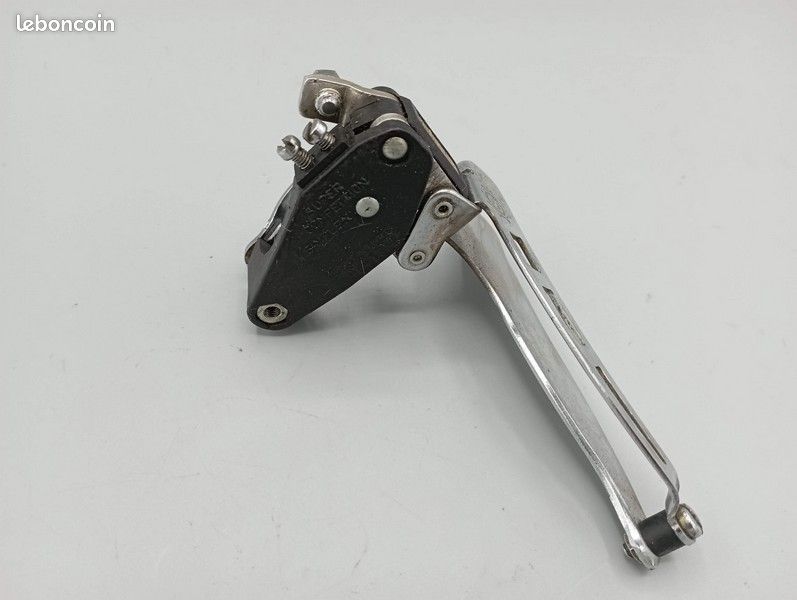 Dérailleur Avant Shimano 60 – Vélo De Course, Argent, Alliage – Occasion