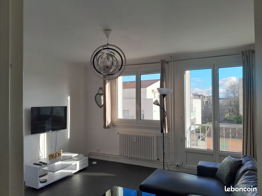 Appartement a louer vaulx-en-velin - 3 pièce(s) - 59 m2 - Surfyn