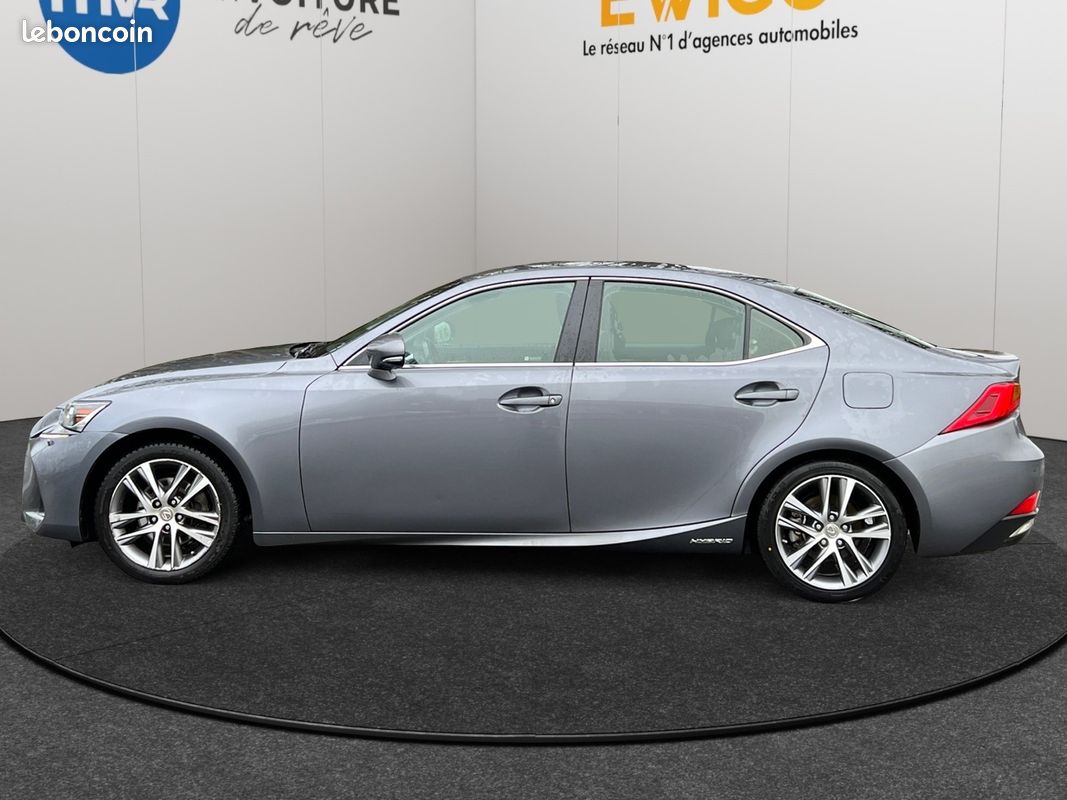 LEXUS IS 2.5 300 H 223H 180 HEV 1.6KWH BUSINESS BVa (image 30)