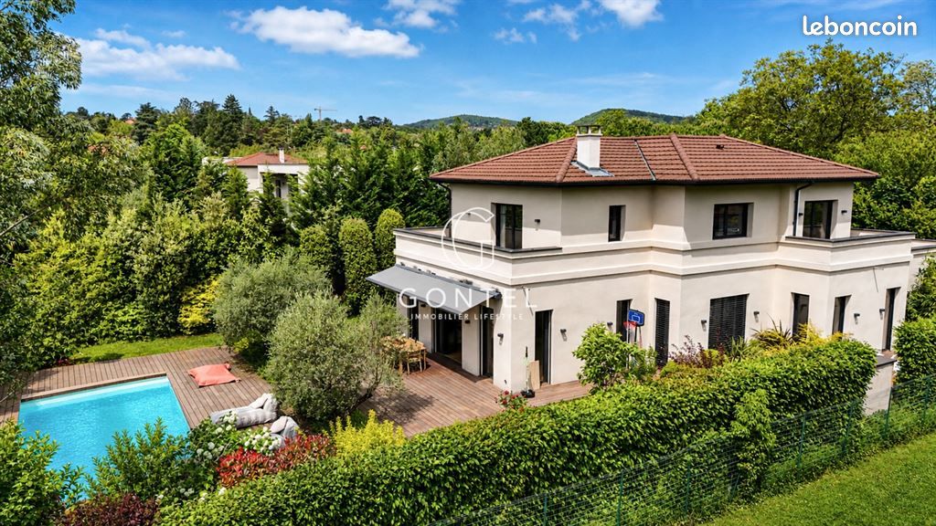 Maison 5 pièces 202 m² · à Saint-Didier-au-Mont-d'Or · 202 m² · 1 500 000 €