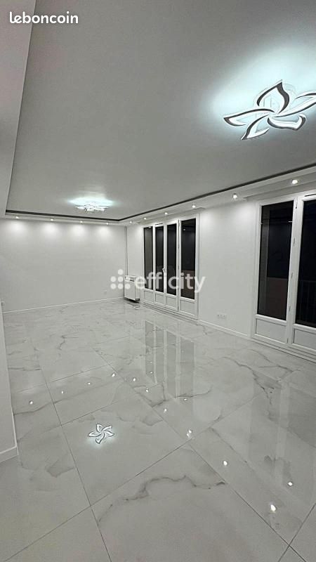 Appartement 6 pièces 86 m² · à Vienne · 86 m² · 230 000 €