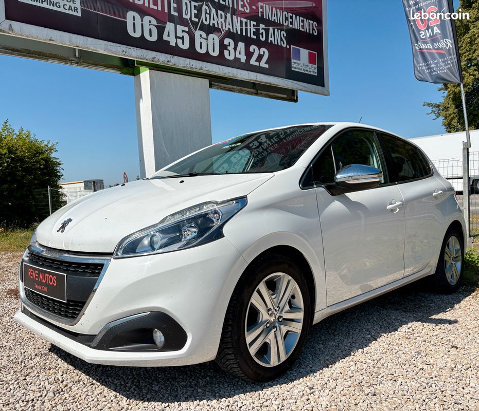 PEUGEOT 208 1.5 BLUEHDI 100 CH FINITION ALLURE BUSINESS 1ERE MAIN 08/2019 44152 KM 10490e GARANTIE 6 MOIS TOTALE POSSIBILITÉ D'EXTENSION DE GARANTIE DE 48 MOIS REPRISE / FINANCEMENT POSSIBLE (image 2)