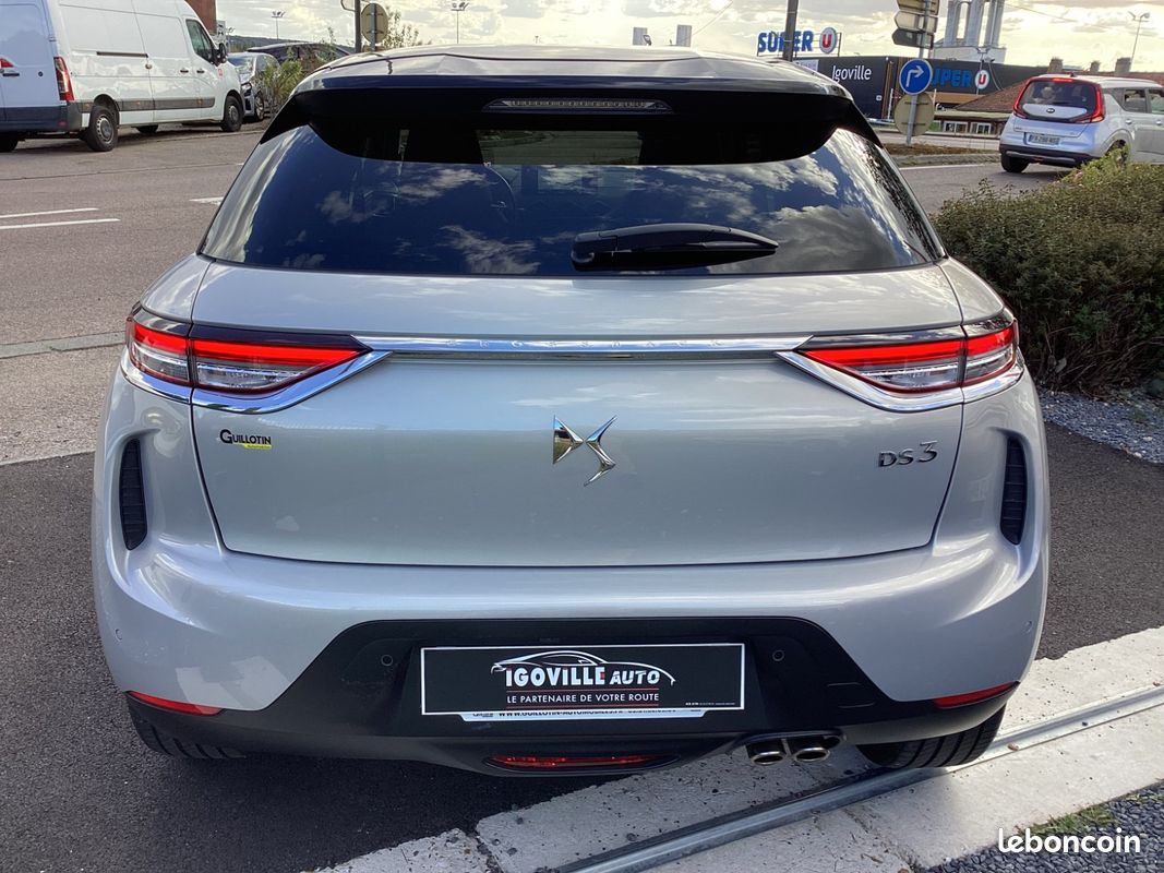 DS DS 3 CROSSBACK Grand Chic 130 CV ESSENCE BOITE AUTO (image 5)