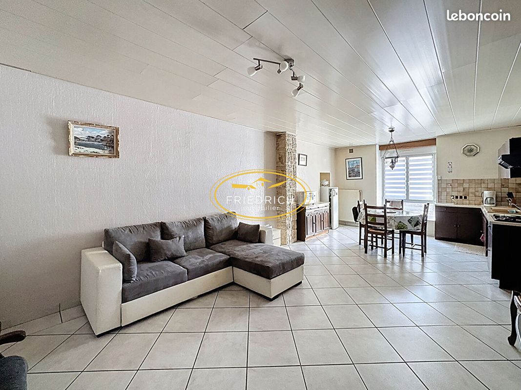 Maison 5 pièces 199 m² · à Tronville-en-Barrois · 199 m² · 89 500 €