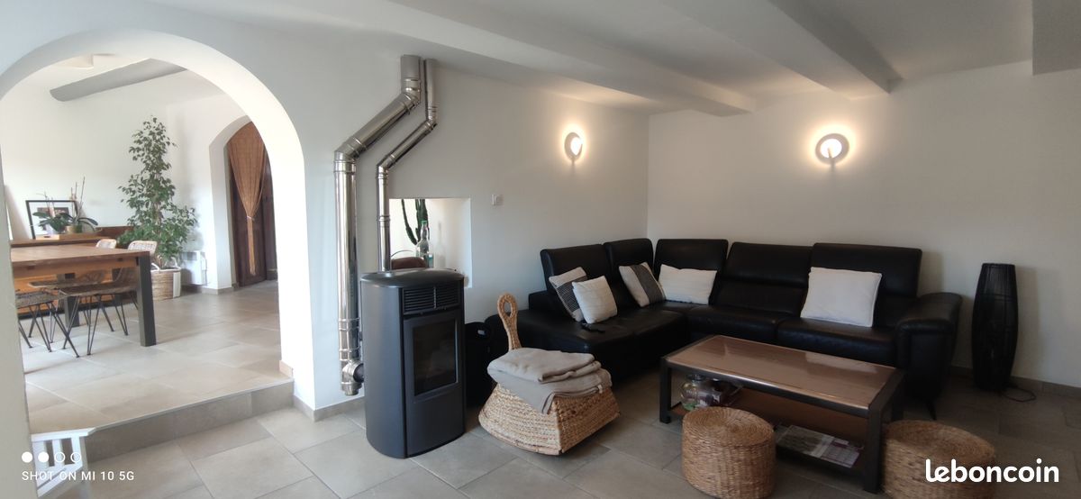 Maison 6 pièces 123 m² · à Fos-sur-Mer · 123 m² · 294 000 €