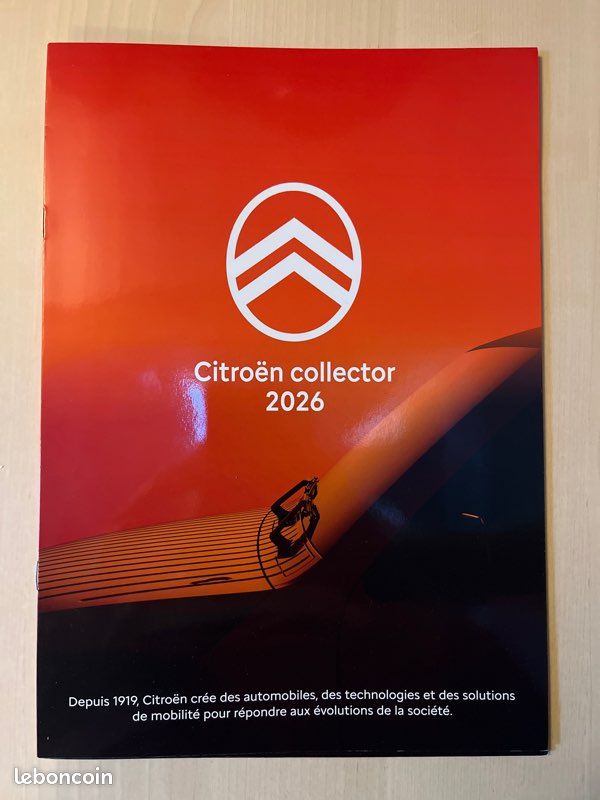 Album « Citroën collector 2026 » + cartes (image 1)