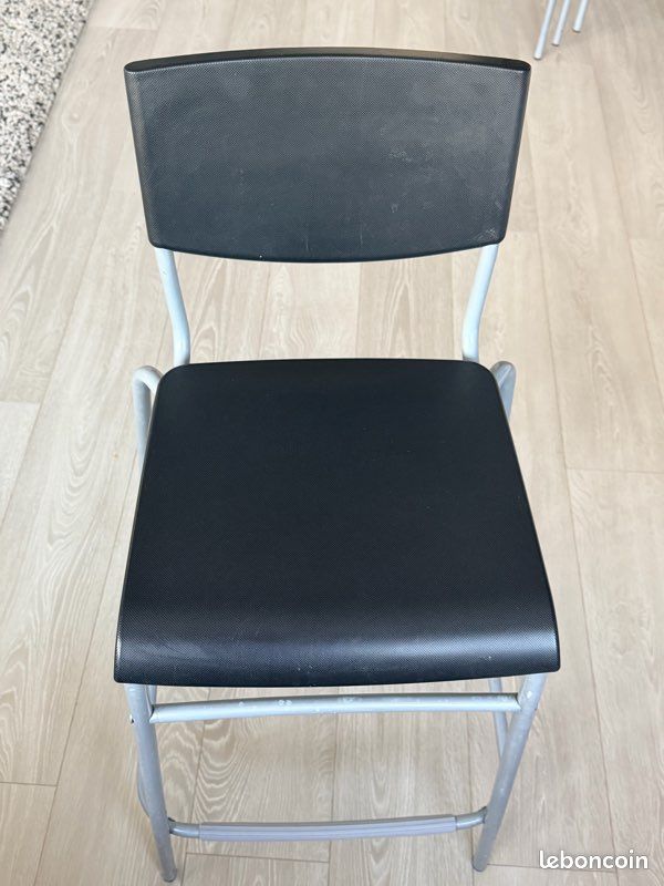 Lot de 4 chaises de bar IKEA (image 1)