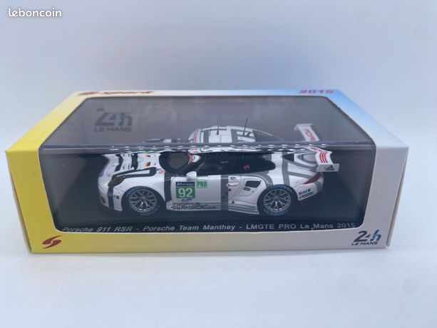 S4664 - SPARK Porsche 911 RSR Team Manthey #92 24 HEURES DU MANS 2015 1