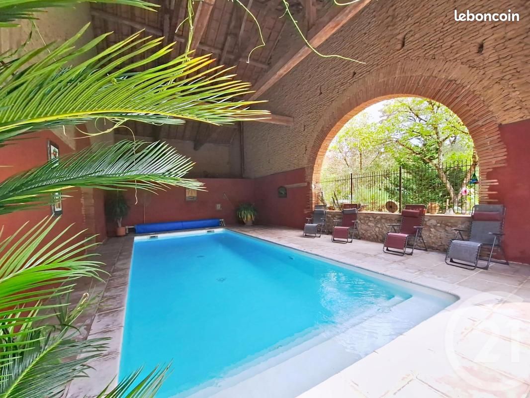 Maison 10 pièces 433 m² · à Lavaur · 433 m² · 649 000 €