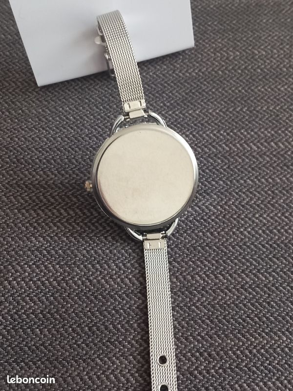 Montre femme neuve (image 3)