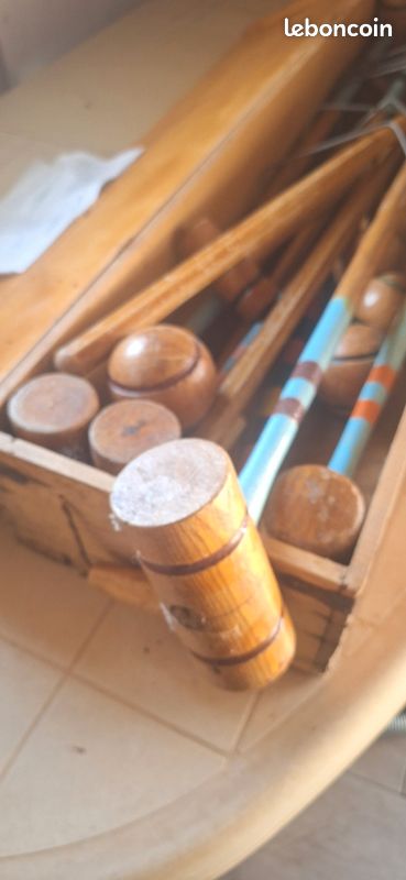 Ancien Grand Jeu De Croquet En Bois – Modèle Signé – Très Beau